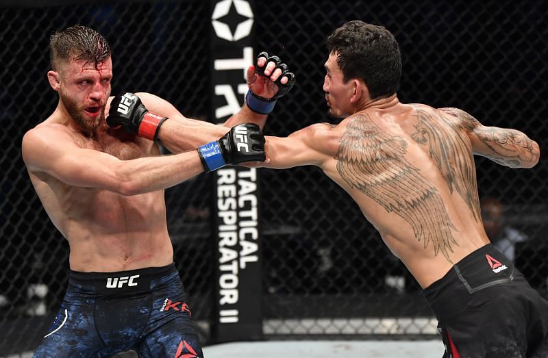 Max Holloway landed a UFC record number of strikes on Calvin Kattar