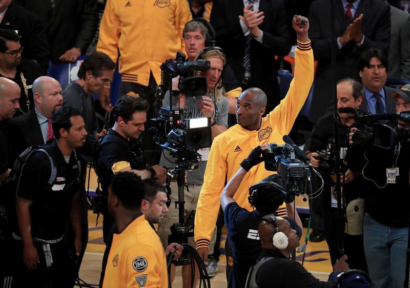 Kobe Bryant plays final game for Los Angeles Lakers