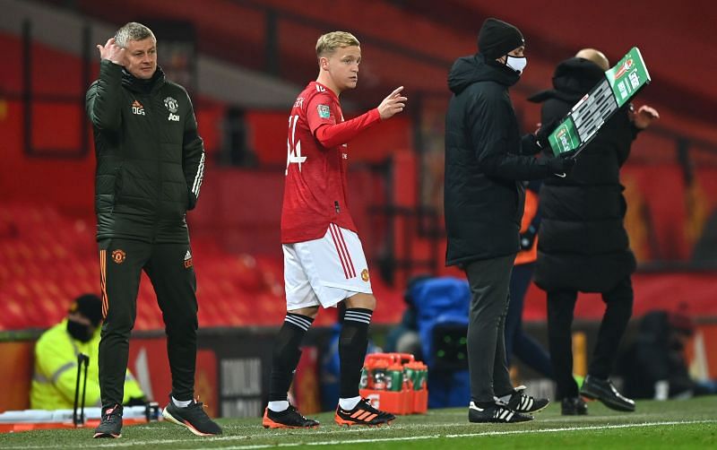 Manchester United v Manchester City - Carabao Cup Semi Final