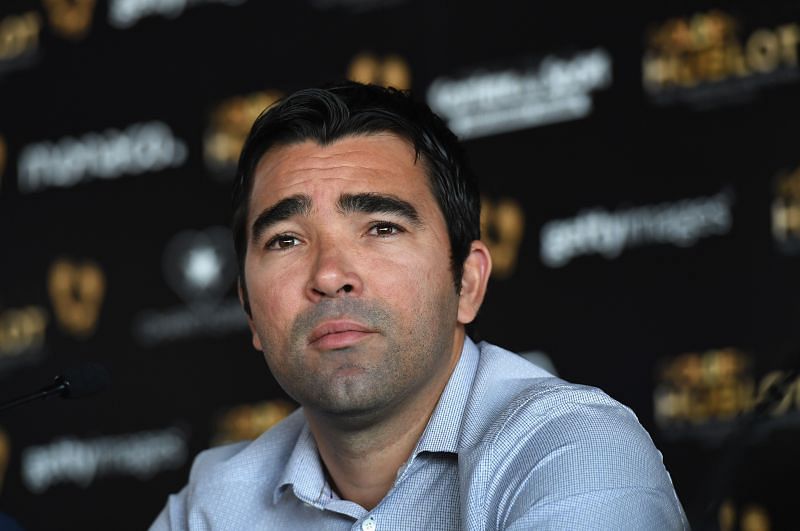 Former Barcelona midfielder Deco