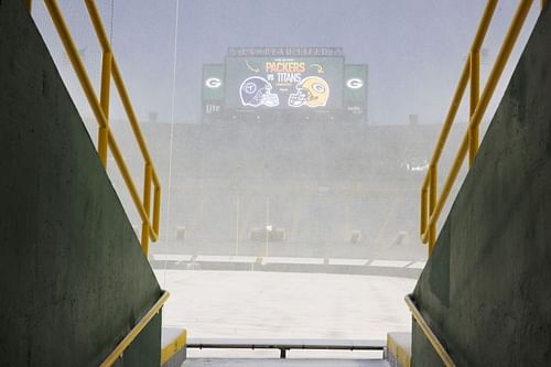 Packers home field