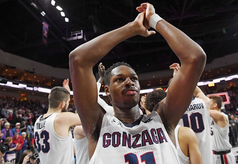 Joel Ayayi #11 of the Gonzaga Bulldogs