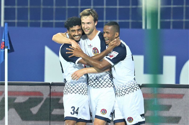 East Bengal players celebrate the only goal of the match (Image Courtesy: ISL)