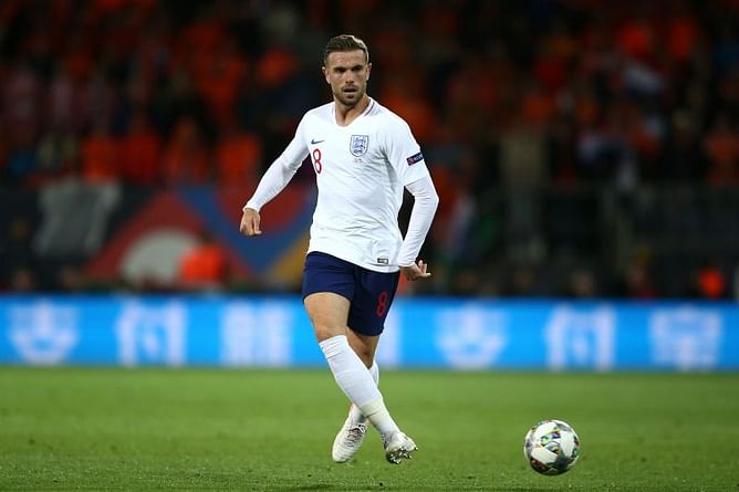 Top 5 English midfielders in football (2020/21)