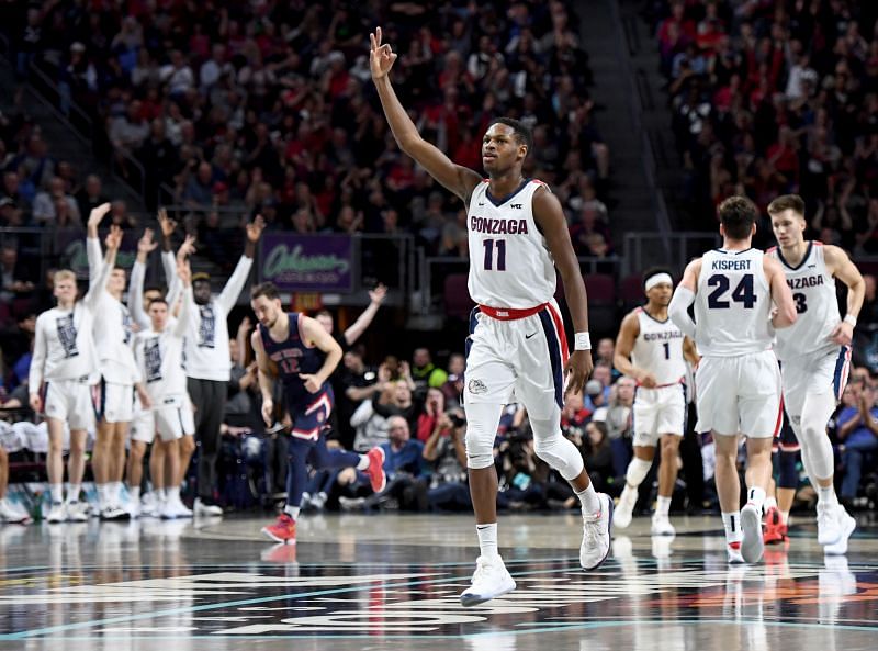 &nbsp;Joel Ayayi #11 of the Gonzaga Bulldogs reacts after hitting a 3-pointer against the Saint Mary&#039;s Gaels