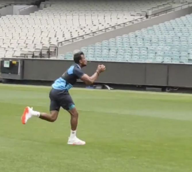 [WATCH] T. Natarajan takes a stunning running catch during practice at MCG