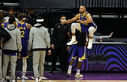 Stephen Curry passes Reggie Miller with historic three, LeBron James delivers huge two-handed slam | NBA Highlights