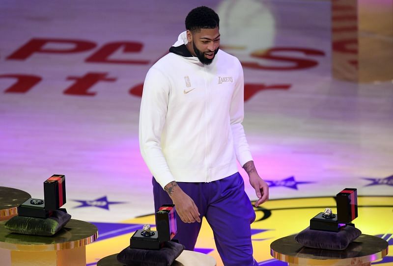 Anthony Davis #3 of the LA Lakers receives his 2020 NBA championship ring during a ceremony before the opening night game against the LA Clippers on December 22, 2020 (Photo by Harry How/Getty Images)