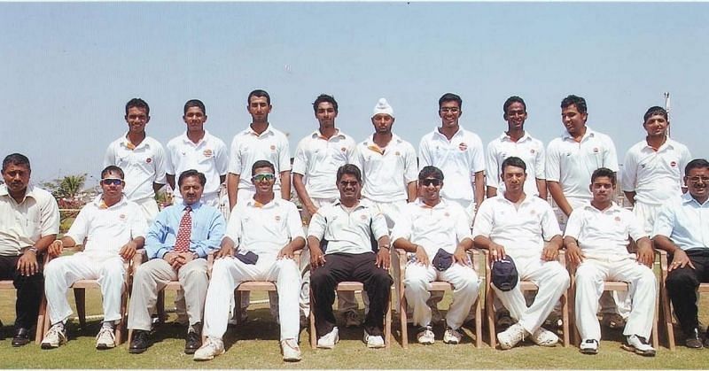 How many players can you guess in his throwback picture? Pic: Wasim Jaffer/ Twitter