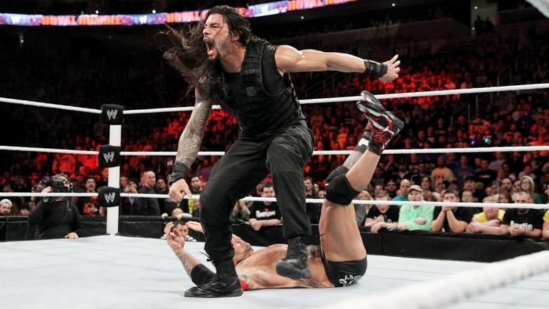 WWE Royal Rumble 2014 में रोमन रेंस सबसे आखिरी में हुए थे एलिमिनेट
