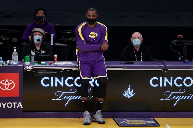 LeBron James looks on as the LA Lakers take on the Chicago Bulls