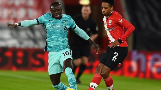 Liverpool all but concede top spot to Manchester United after Southampton defeat
