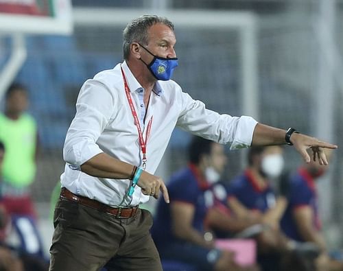 Chennaiyin FC coach Csaba Laszlo was frustrated at his team's missed chances (Image Courtesy: ISL Media)