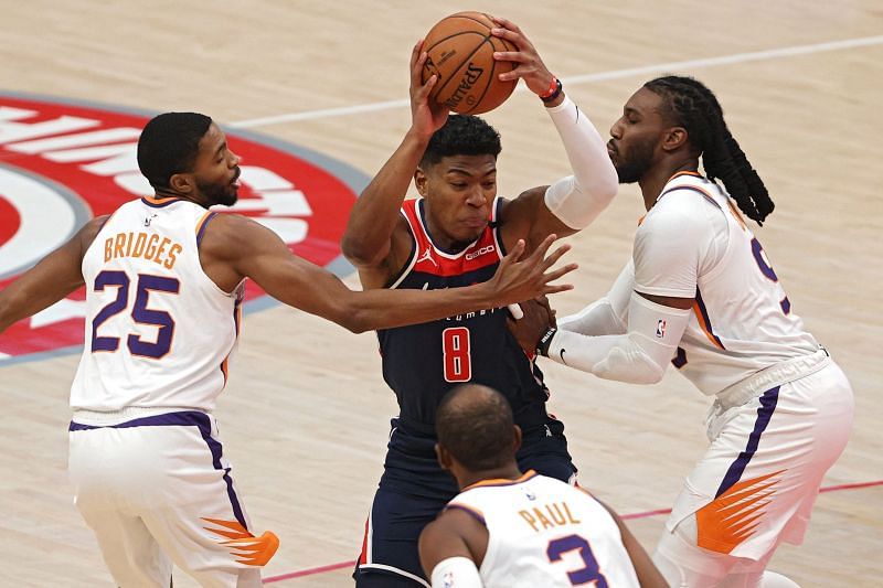 Phoenix Suns v Washington Wizards