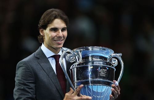 Rafael Nadal with the ATP World Tour No. 1 award at the 2013 ATP Finals