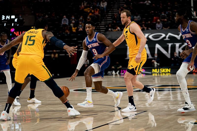 RJ Barrett drives to the rim [Image: NBA.com]