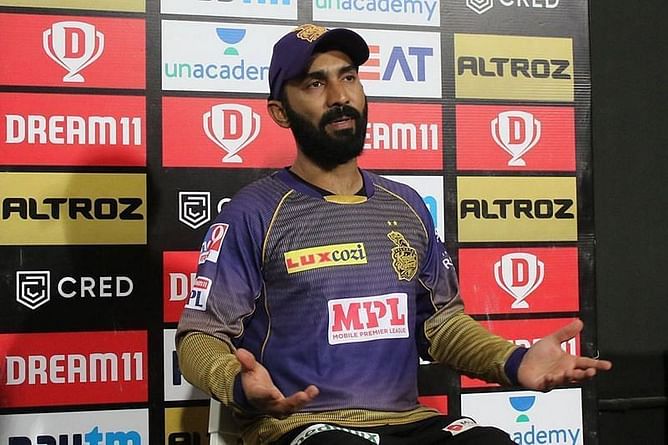दिनेश कार्तिक और कुलदीप यादव केकेआर टीम से किए जा सकते हैं रिलीज - रिपोर्ट