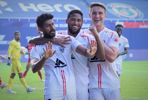 A spirited team performance from NEUFC brought an end to Mumbai City FC's 12-match unbeaten streak (Courtesy: ISL)