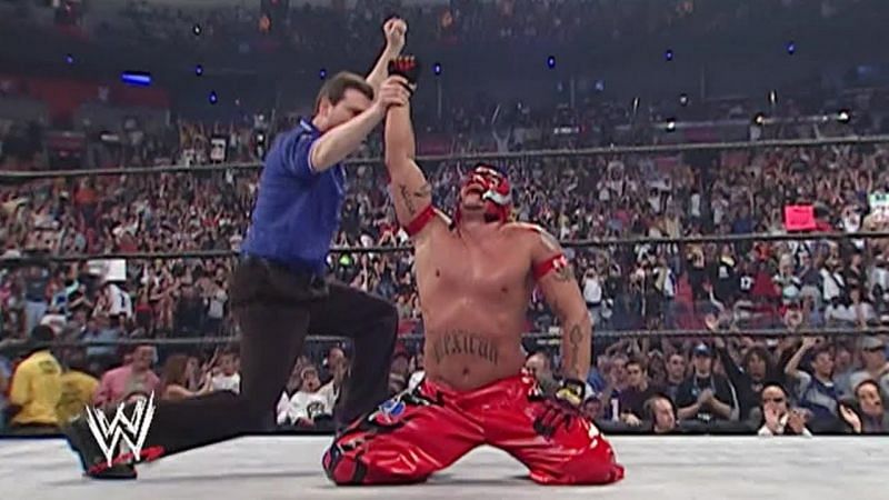 Rey Mysterio wins 2006 Royal Rumble