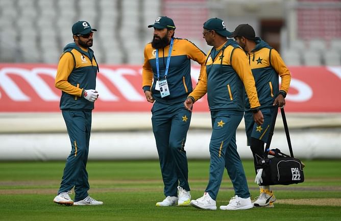 "Misbah-ul-Haq, Younis Khan and Waqar Younis are zero as coaches" - Mohammad Asif