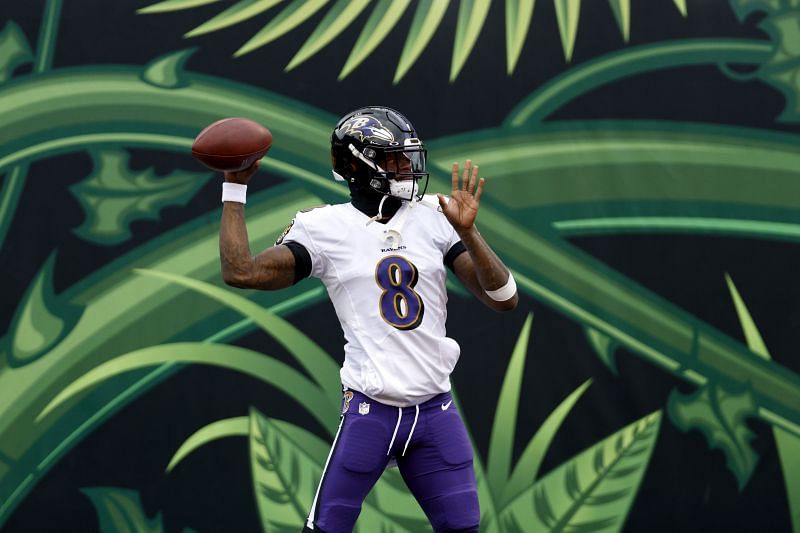 Baltimore Ravens QB Lamar Jackson Will Be Under The Spotlight This Weekend In a Playoff Rematch With The Tennessee Titans
