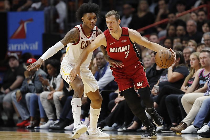 Goran Dragic #7 of the Miami Heat dribbles against Kevin Porter Jr. #4&nbsp;