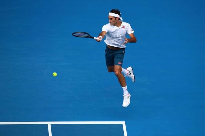 If Roger Federer's movement is limited, he may have to go out blasting people off the court: Jim Courier