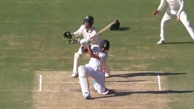 Watch: Washington Sundar's incredible 'no-look' six stuns the Aussies