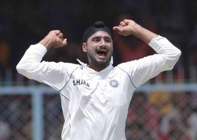 “It was like playing against ourselves” – Steve Waugh claims Harbhajan Singh played cricket the Aussie way