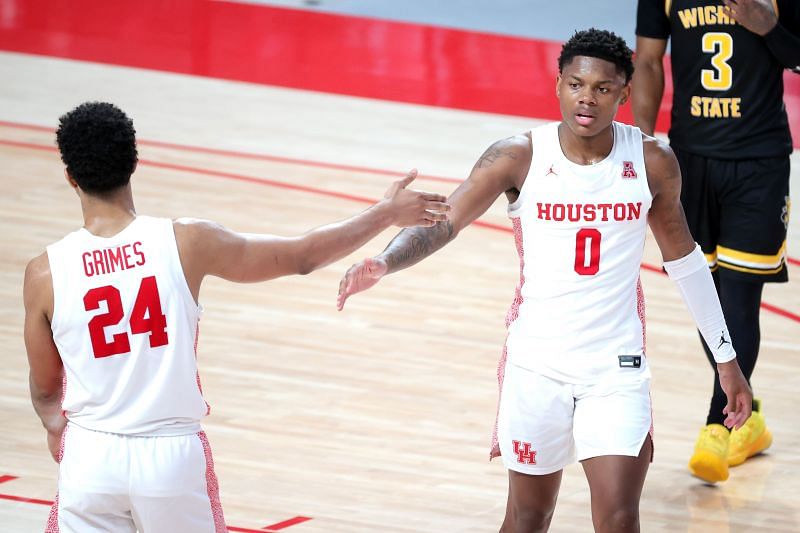 Marcus Sasser #0 of the Houston Cougars celebrates a play with Quentin Grimes #24&nbsp;