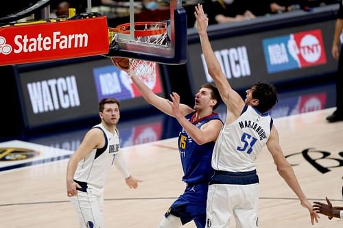 The Dallas Mavericks and the Denver Nuggets will face off in the NBA on Monday