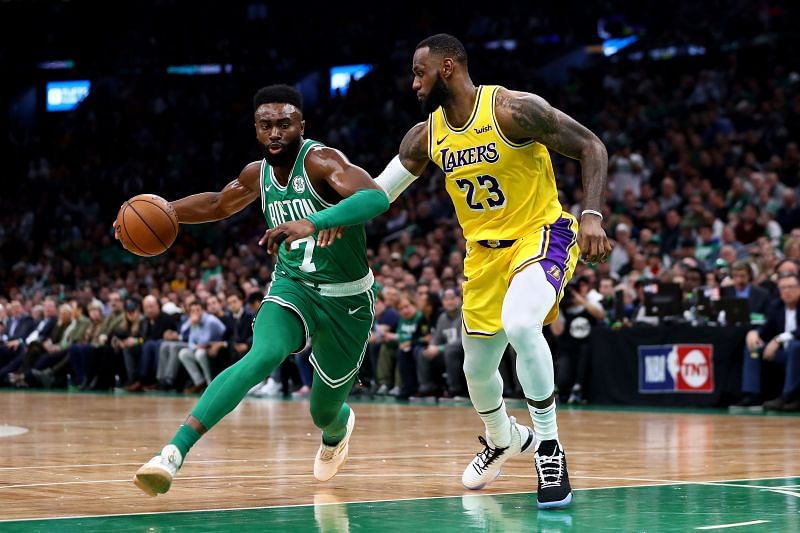 LeBron James #23 of the Los Angeles Lakers defends Jaylen Brown #7 of the Boston Celtics at TD Garden on February 07, 2019 in Boston, Massachusetts (Photo by Maddie Meyer/Getty Images)