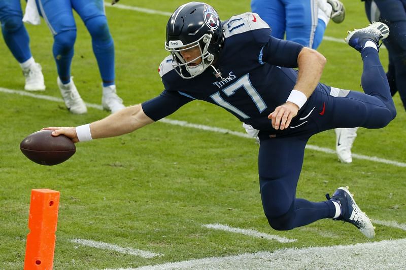 Detroit Lions v Tennessee Titans