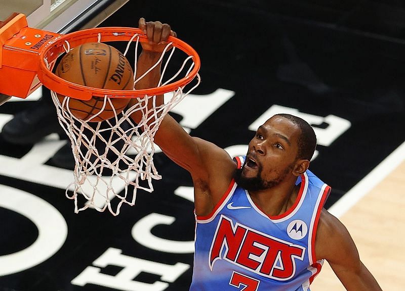Kevin Durant #7 of the Brooklyn Nets dunks against the Atlanta Hawks&nbsp;