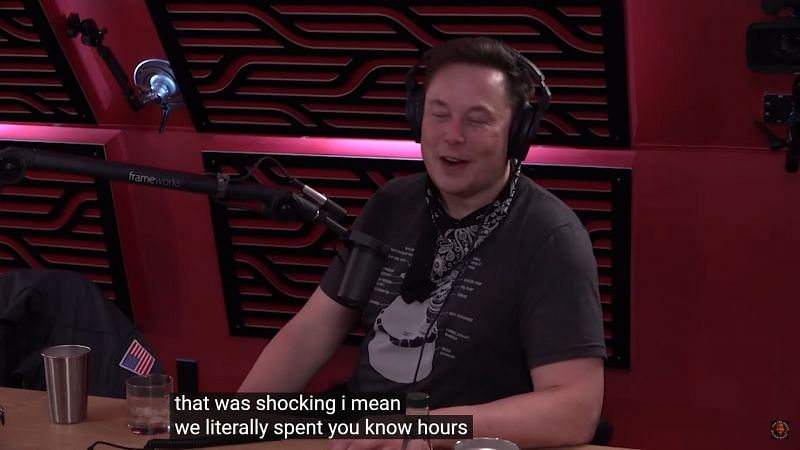 Elon Musk talks about the moment the glass shattered(Image Via YouTube/PowerfulJRE)
