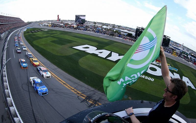 start time rolex 24