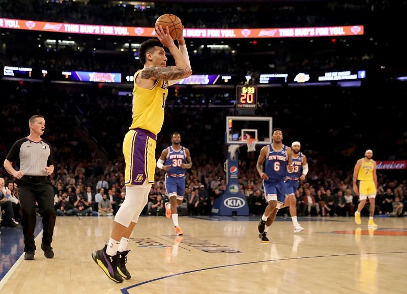 Danny Green shoots a three for the LA Lakers against the New York Knicks in the 2019-20 NBA season