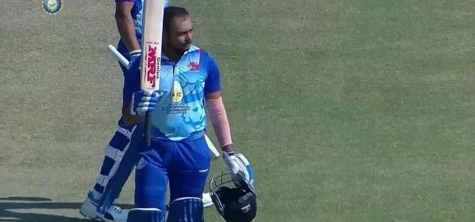 Watch: Prithvi Shaw brings up his maiden List A double hundred