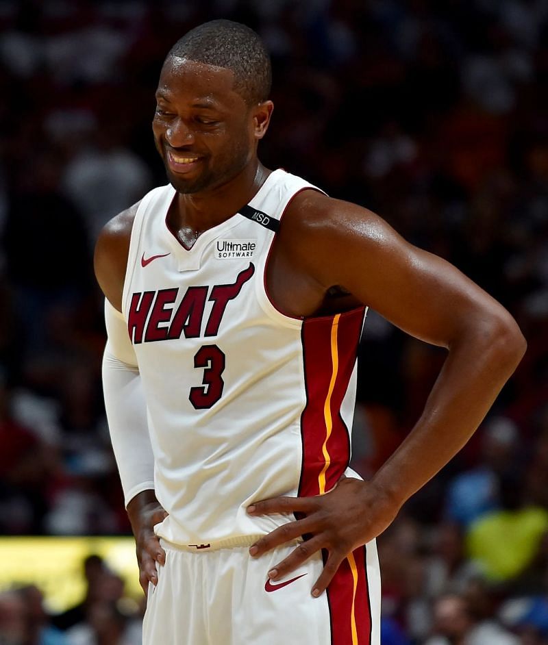 Dwyane Wade Net Worth In 22 Salary Endorsements Investments Charity Work