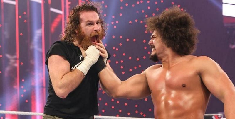 Carlito goes after Sami Zayn in the Royal Rumble