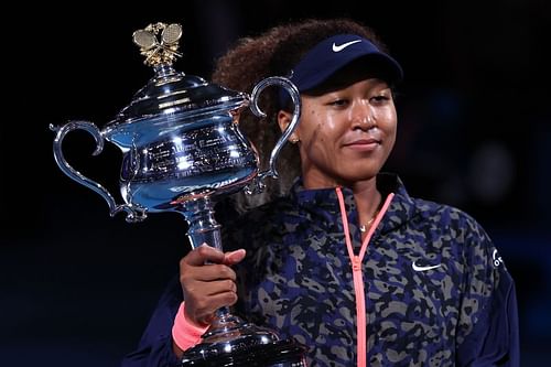 Naomi Osaka with the 2021 Australian Open trophy