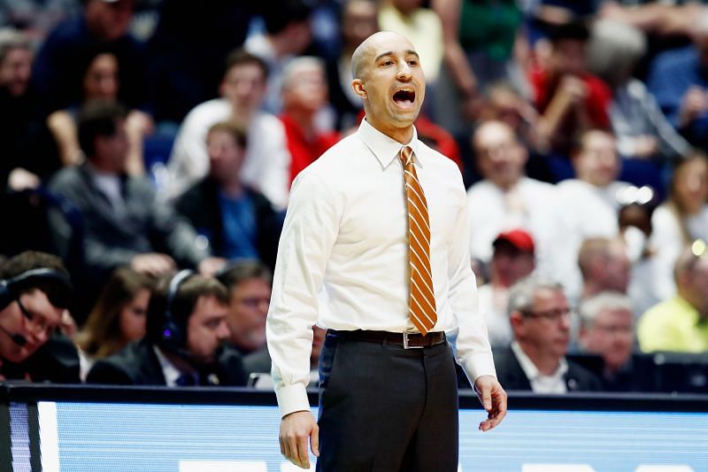 Head coach Shaka Smart of the Texas Longhorns.