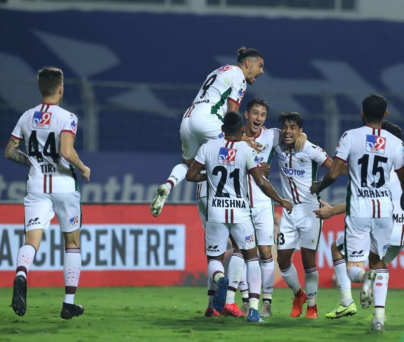 It is turning out to be a tight race at the top between ATK Mohun Bagan and Mumbai City FC at the top (Image Courtesy: ISL Media)