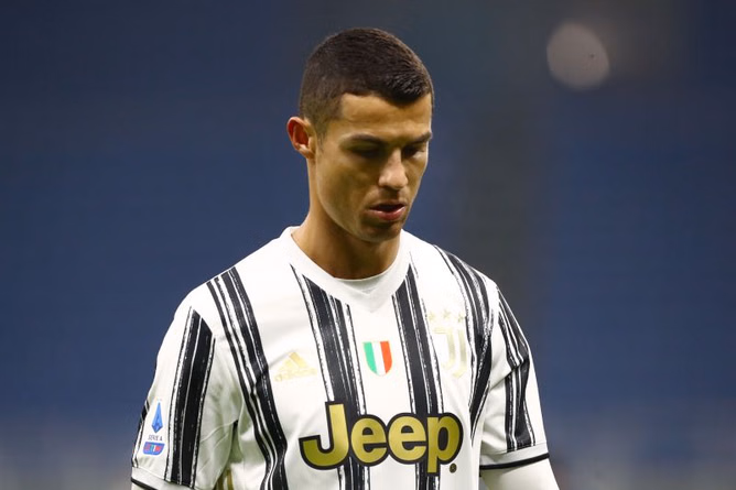 Cristiano Ronaldo set to drop to the bench for Juventus' game against Inter Milan: Reports