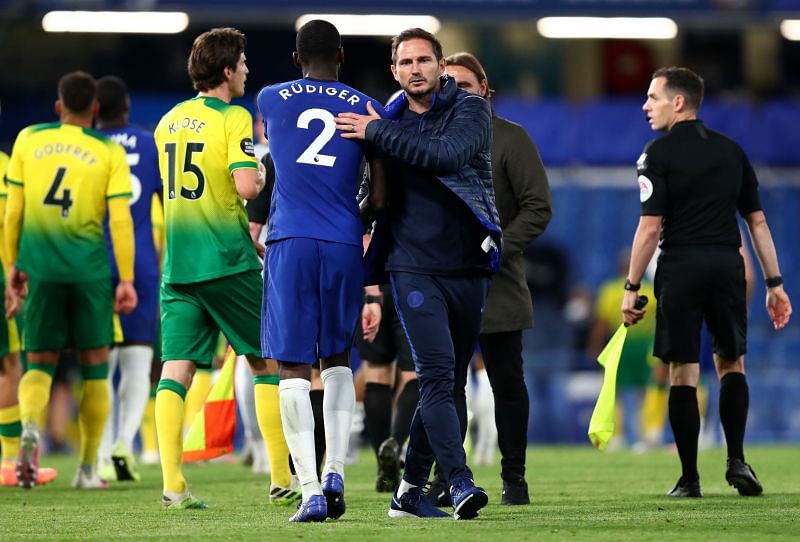 Antonio Rudiger (L) and former Chelsea manager Frank Lampard