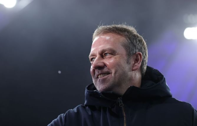 Bayern Munich to battle Manchester United for Norwich City right-back - Reports