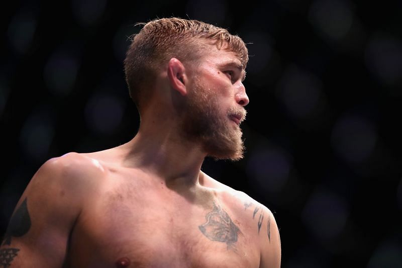 Alexander Gustafsson fell short in three attempts at the title