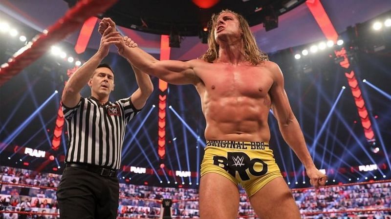 Riddle could finally get the better of Bobby Lashley at WWE Elimination Chamber