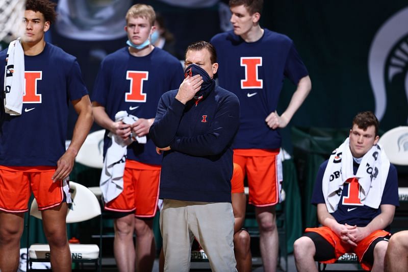 The Illinois Fighting Illini carry a 17-6 overall record