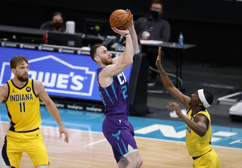 Gordon Hayward #20 of the Charlotte Hornets attempts a shot.